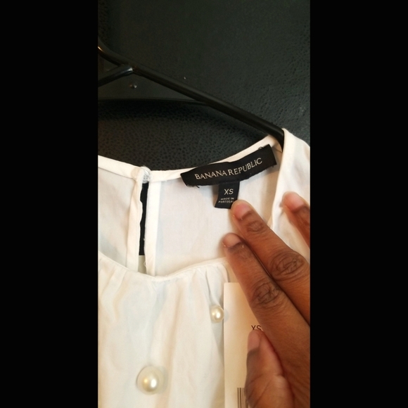 BRAND NEW WITH TAGS! BANANA REPUBLIC PEARL EMBELLISHED LINEN TOP - Picture 15 of 15